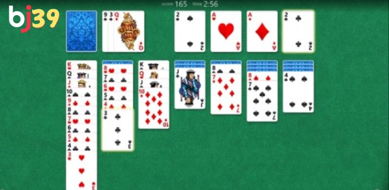 Lý do bài solitaire luôn hấp dẫn người chơi cho đến nay